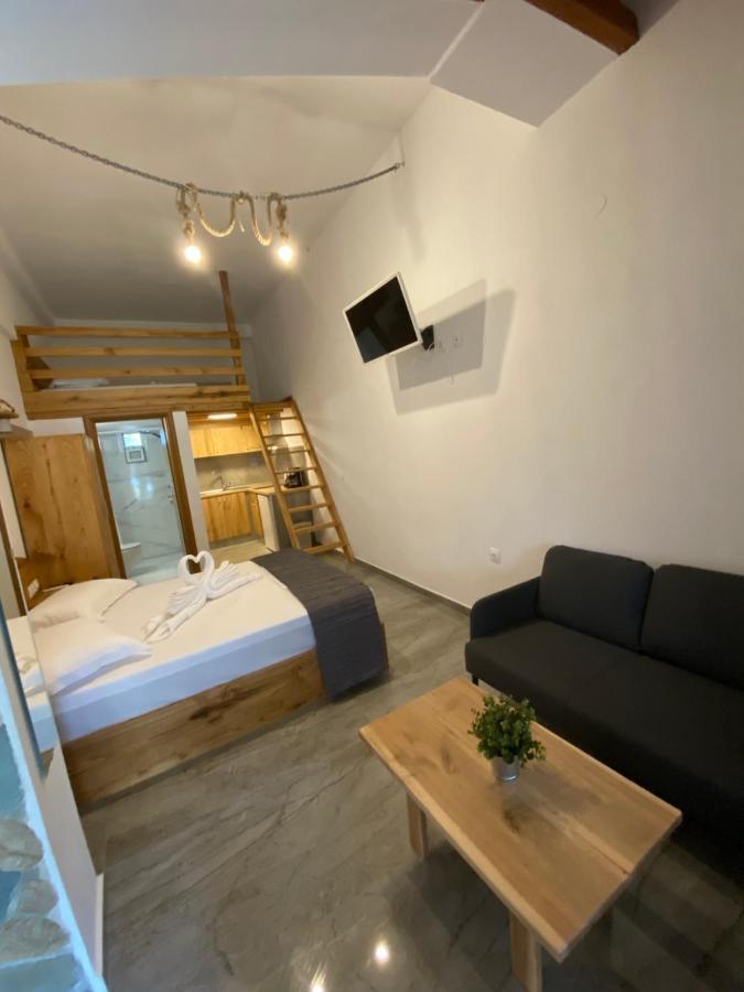 דירות נמל קופוניסיה Pinelopi'S House מראה חיצוני תמונה