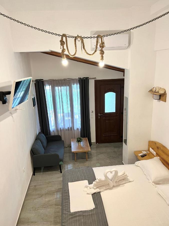 דירות נמל קופוניסיה Pinelopi'S House מראה חיצוני תמונה